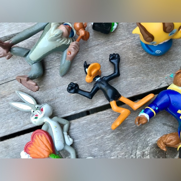 Lot Misc Happy Meal Toys Toy Box Toys Some Vintage Daffy Duck Bugs Burger King - Picture 4 of 8